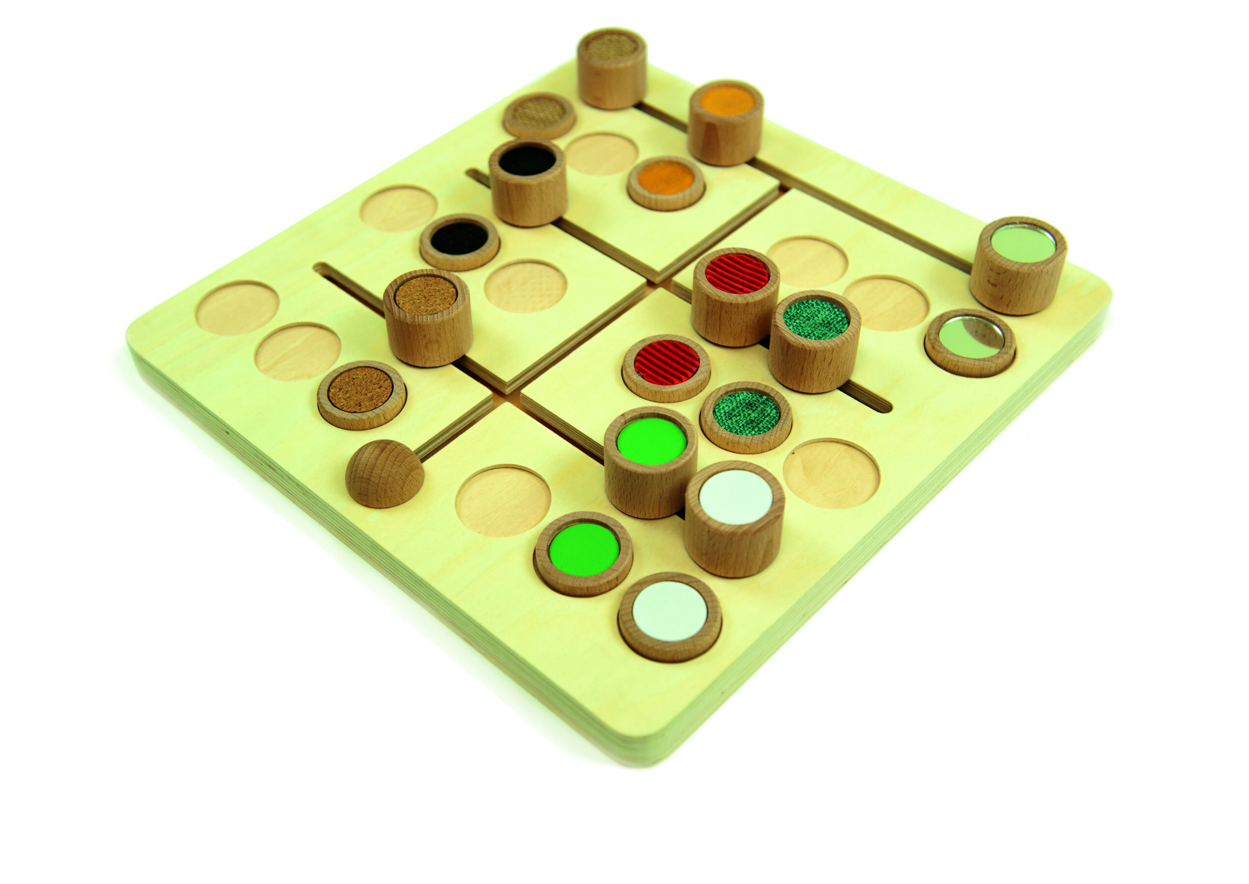 Manipulatīvais dēlītis - Tekstūru uzdevumi