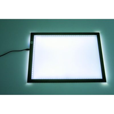 Sensorais gaismas panelis A4